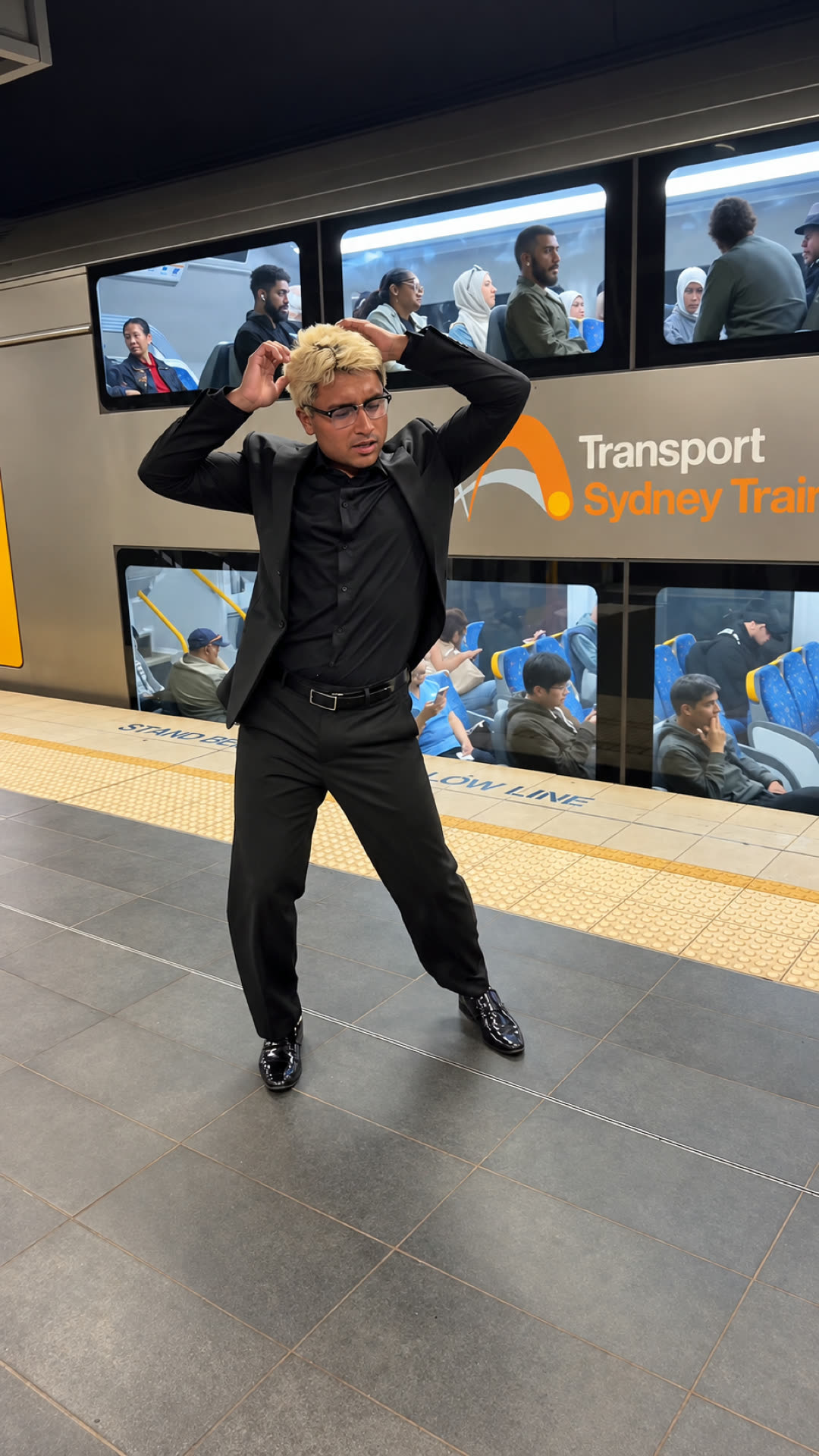 Missed Train Dance AI